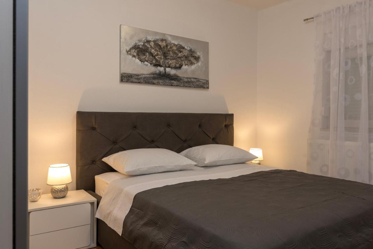 Apartments City View Trogir Kültér fotó